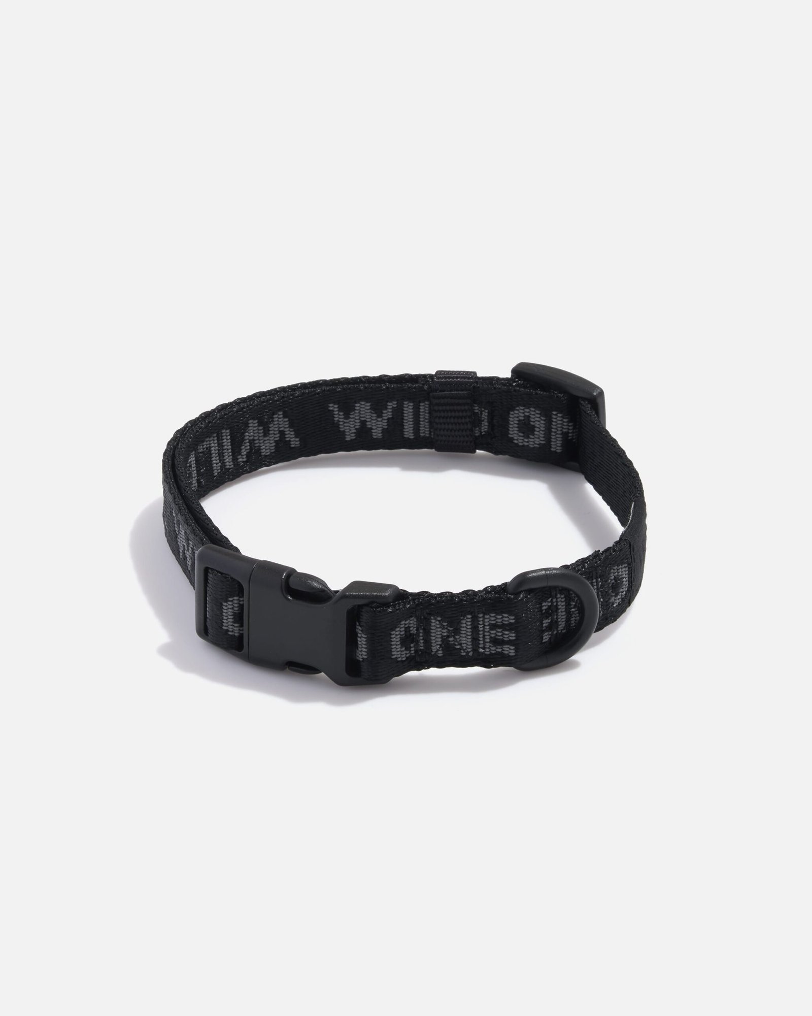 WO_VM_AirCollar_BlackReflective_M_PDP_03_4x5_Web_9b1afce4-0574-40e9-ad32-14d1b03e177a Quick-Release Dog Collar - Image 1