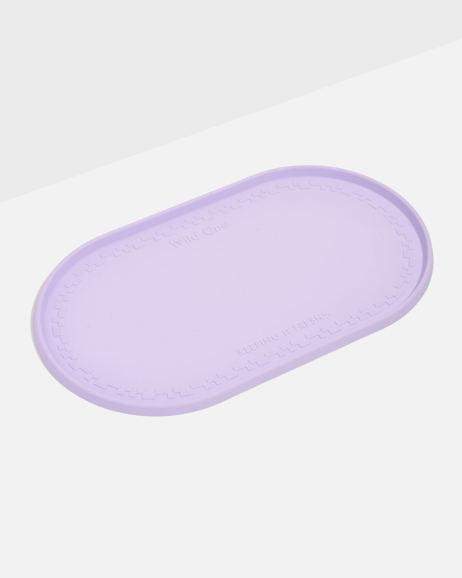 WO_VM_Cat_Placemat_Lilac_PDP_02_4x5_Web Cat Placemat - Image 1