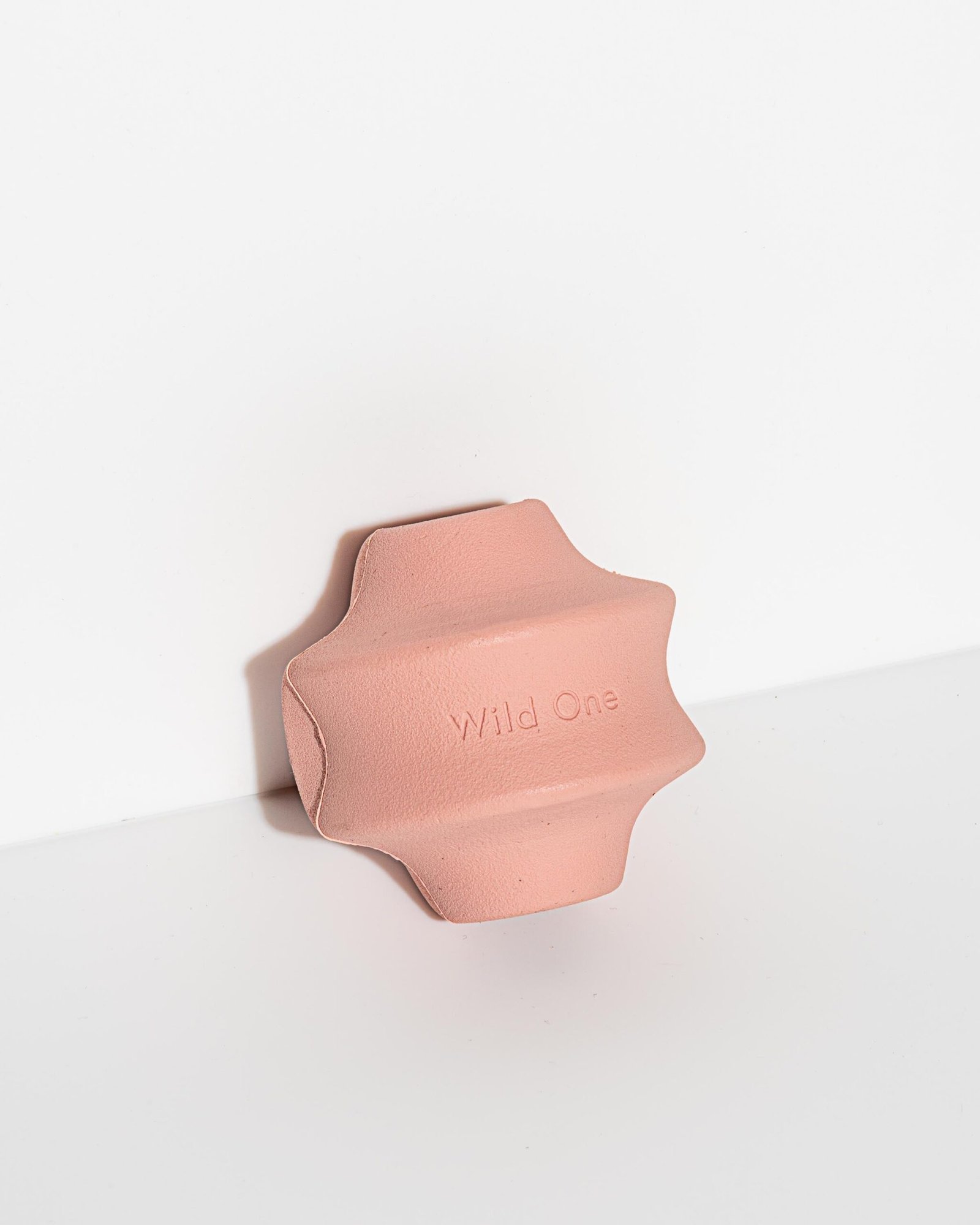 WO_VM_Studio_PDP_ToysTwistToss_Blush_01_Web_6306dcdf-2086-4083-86e7-68d7b4cae736 Twist Toss - Image 1